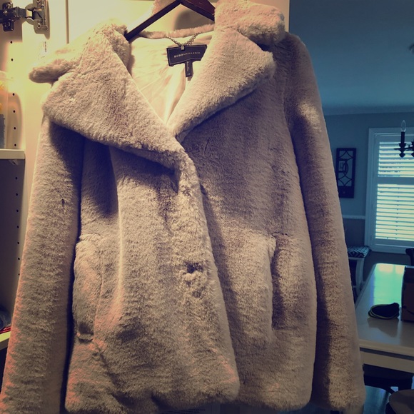 faux fur jacket - Picture 1 of 3